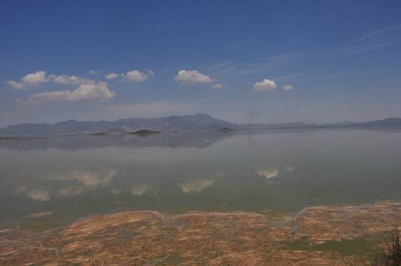 Um belo lago na viagem entre Cidade do México e Morelia, no México